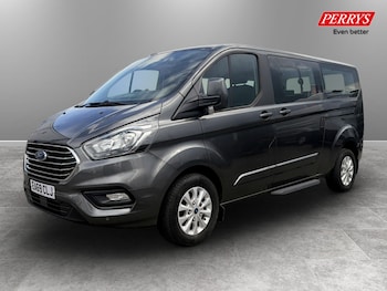 Used Ford Tourneo Custom 2019 for sale - 78800878: Photo