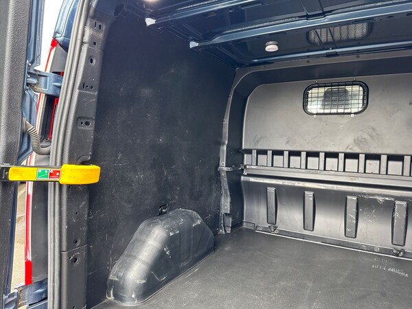 Used Ford Transit Custom 2022 for sale - 75342271: Photo 37