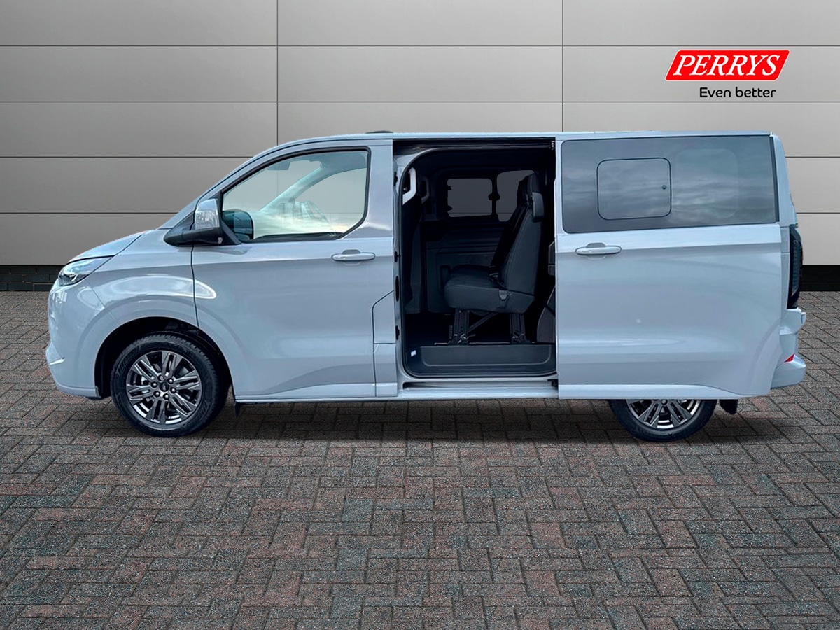 Used Ford Transit Custom 2026 for sale - 77980582: Photo 3