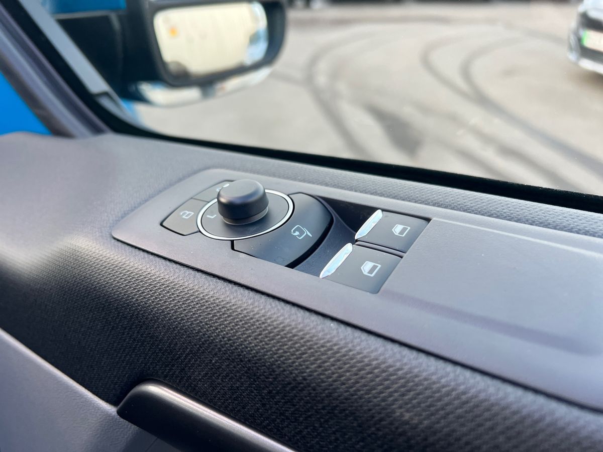 Used Ford Tourneo Custom 2025 for sale - 76706789: Photo 16