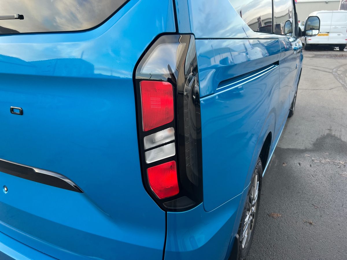 Used Ford Tourneo Custom 2025 for sale - 76706789: Photo 20