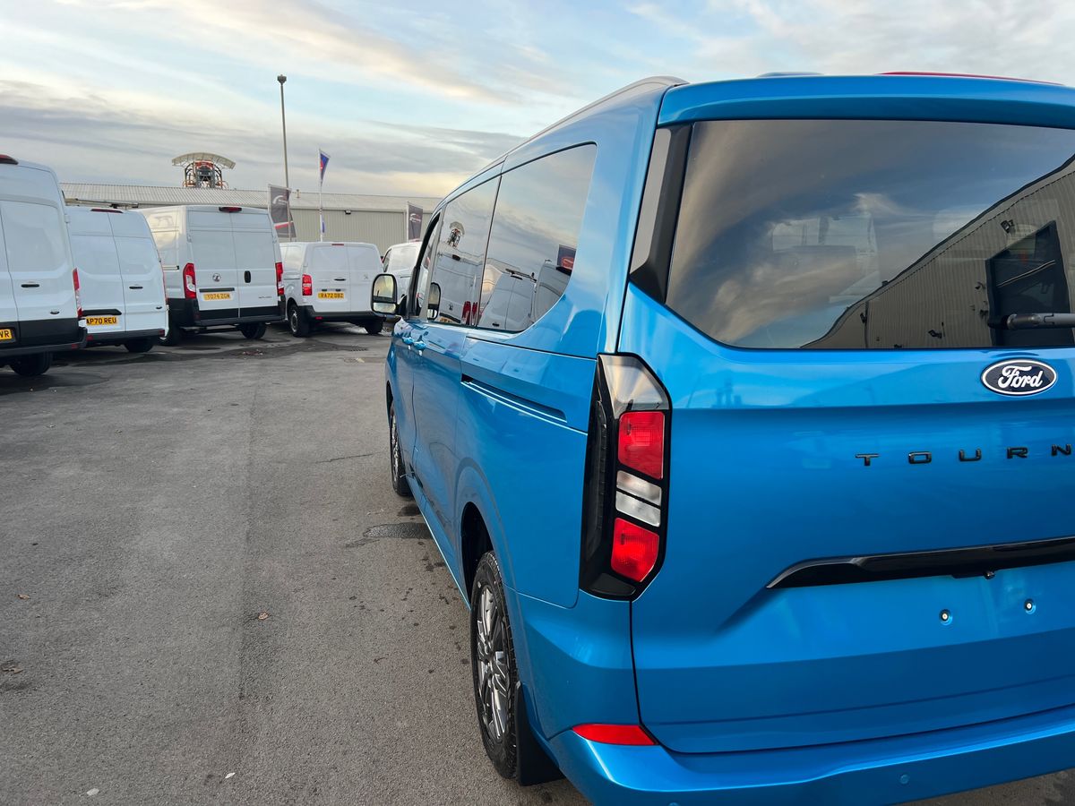 Used Ford Tourneo Custom 2025 for sale - 76706789: Photo 34