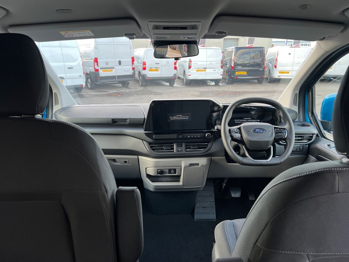 Used Ford Tourneo Custom 2025 for sale - 76706789: Photo 40