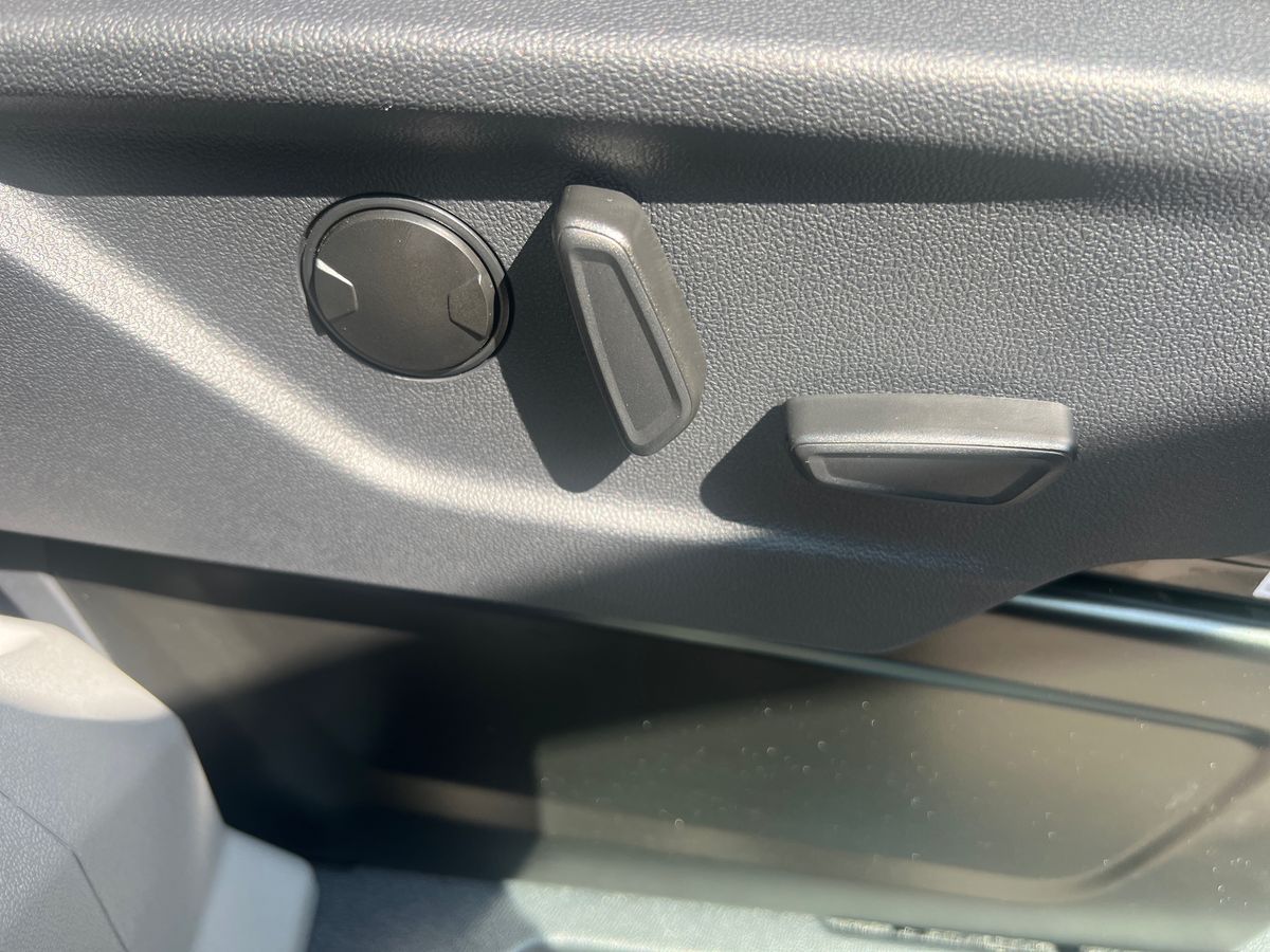 Used Ford Tourneo Custom 2025 for sale - 75787170: Photo 32