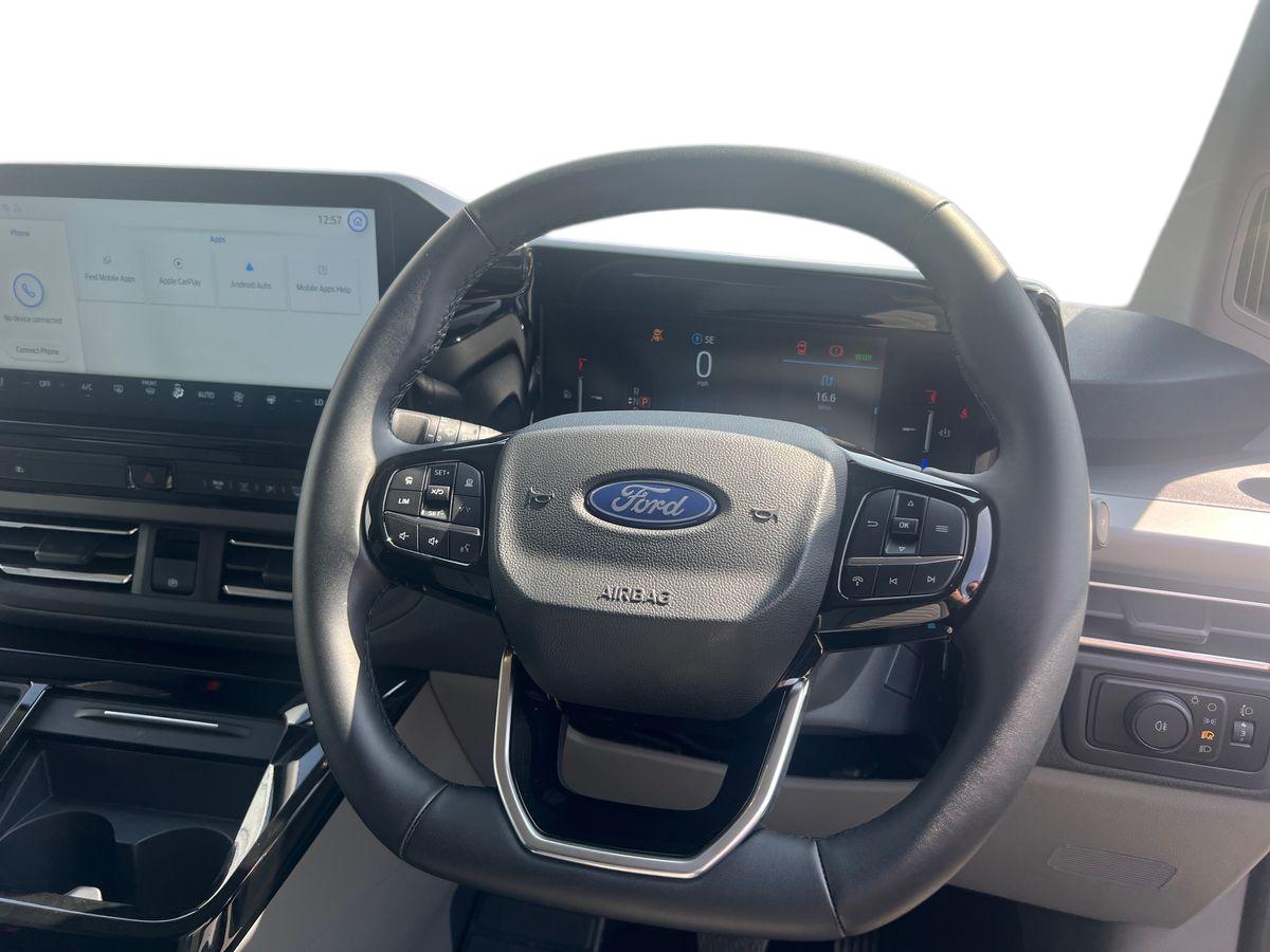 Used Ford Tourneo Custom 2025 for sale - 75787170: Photo 9