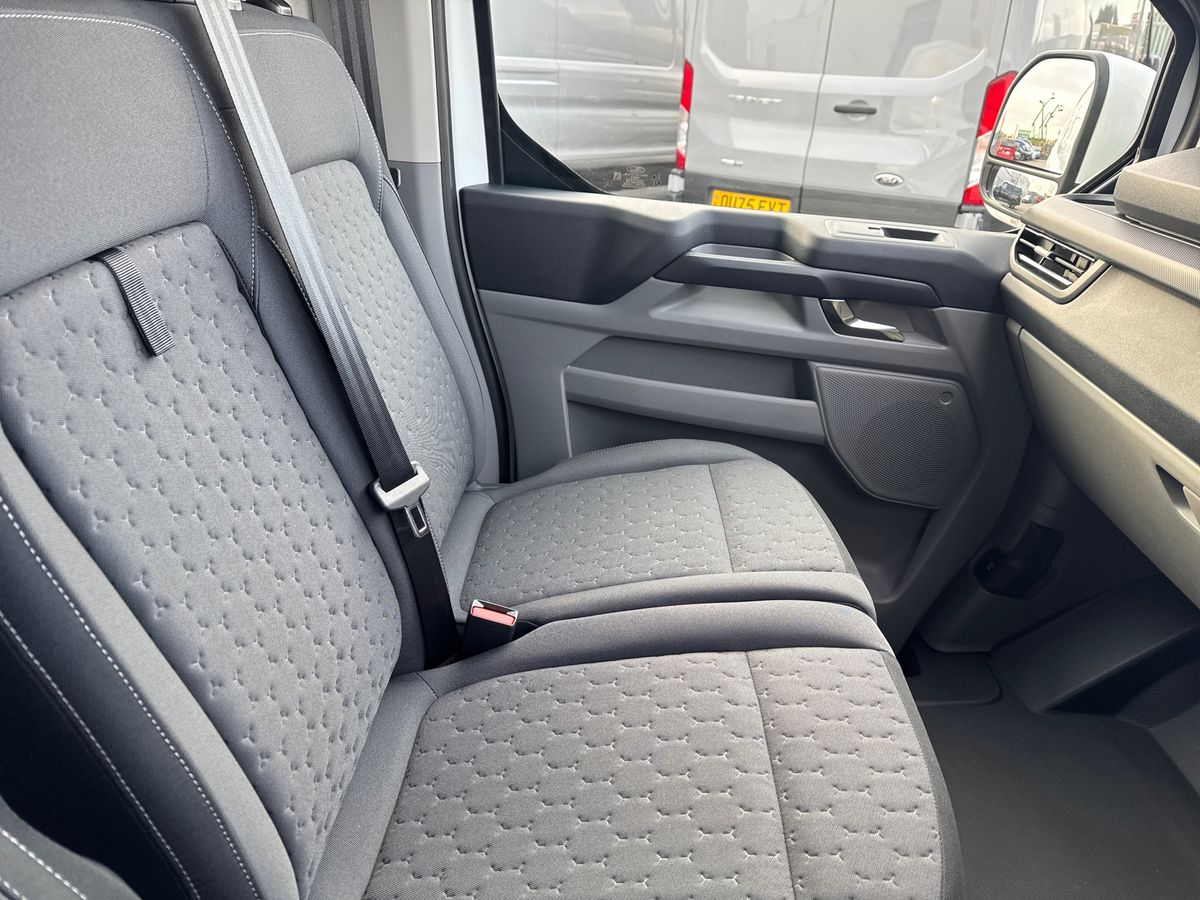 Used Ford Transit Custom 2025 for sale - 75355609: Photo 23
