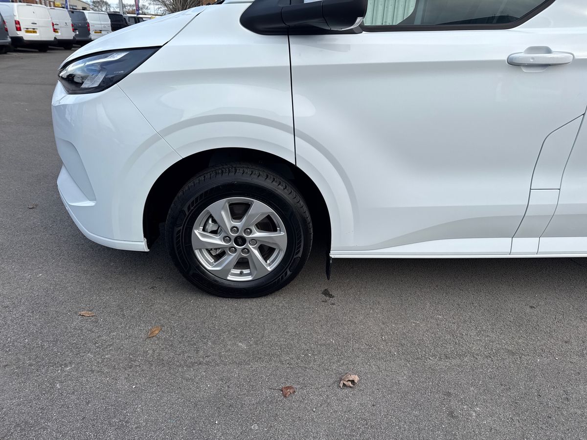 Used Ford Transit Custom 2025 for sale - 75355609: Photo 32