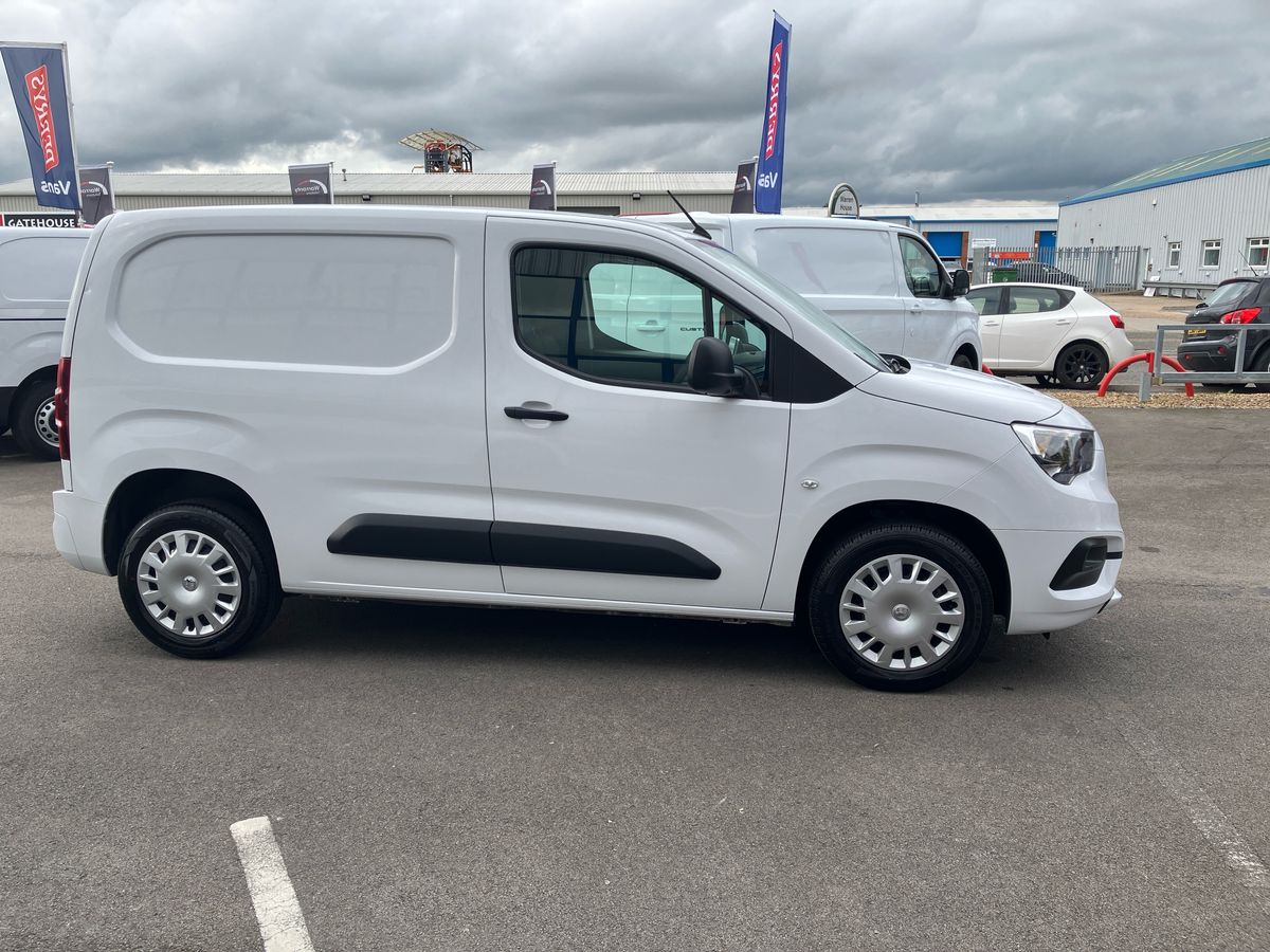 Used Vauxhall Combo 2022 for sale - 75785755: Photo 28