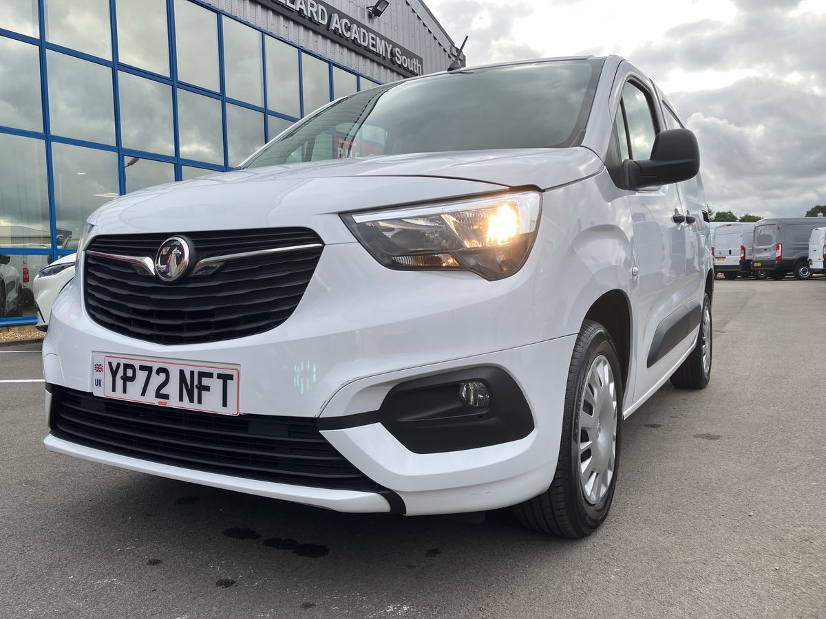 Used Vauxhall Combo 2022 for sale - 75785755: Photo 32