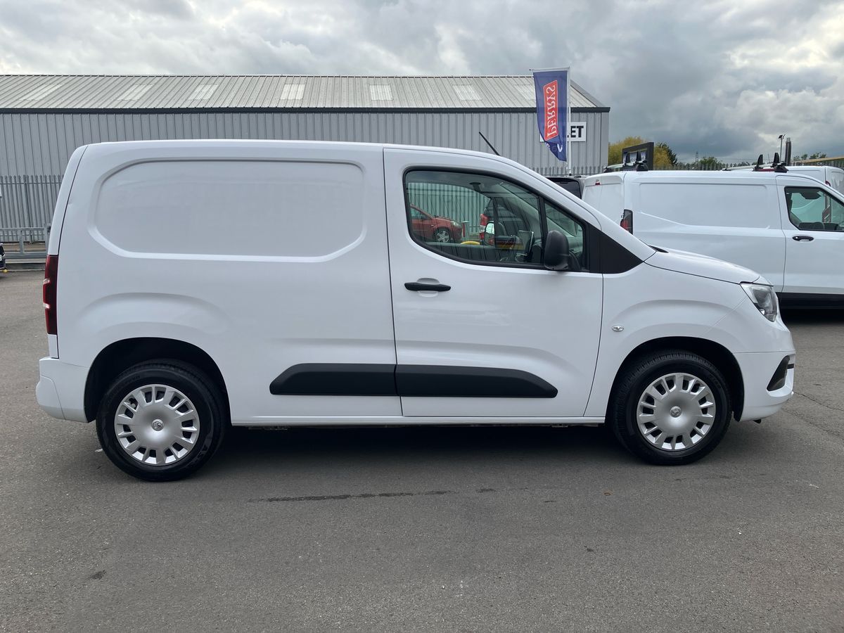 Used Vauxhall Combo 2022 for sale - 75785755: Photo 40