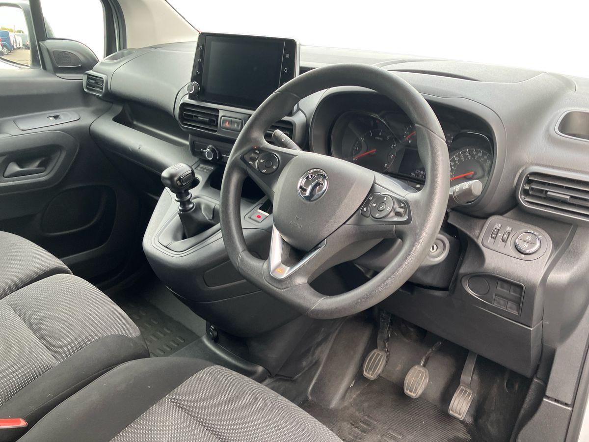 Used Vauxhall Combo 2022 for sale - 75785755: Photo 8
