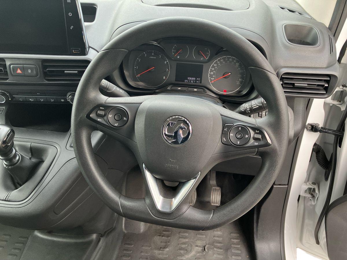 Used Vauxhall Combo 2022 for sale - 75785755: Photo 9