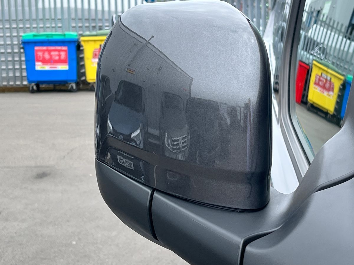 Used Ford Transit Custom 2025 for sale - 76171229: Photo 18