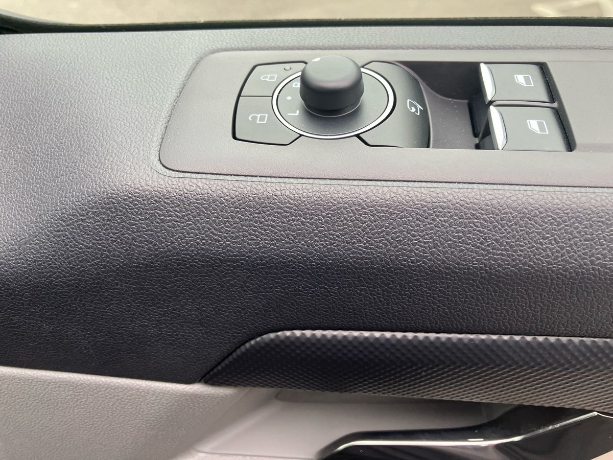Used Ford Tourneo Custom 2025 for sale - 76272394: Photo 16
