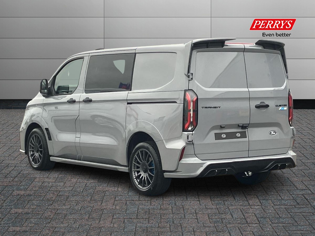 Used Ford Tourneo Custom 2025 for sale - 76272394: Photo 2