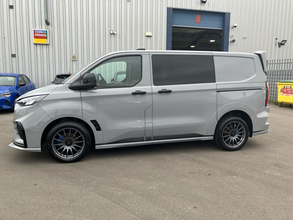 Used Ford Tourneo Custom 2025 for sale - 76272394: Photo 24