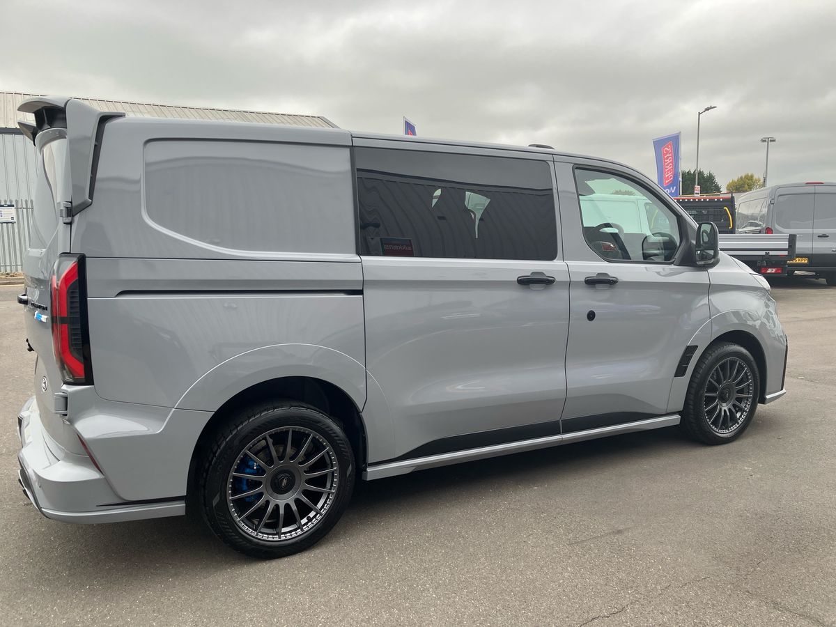 Used Ford Tourneo Custom 2025 for sale - 76272394: Photo 33