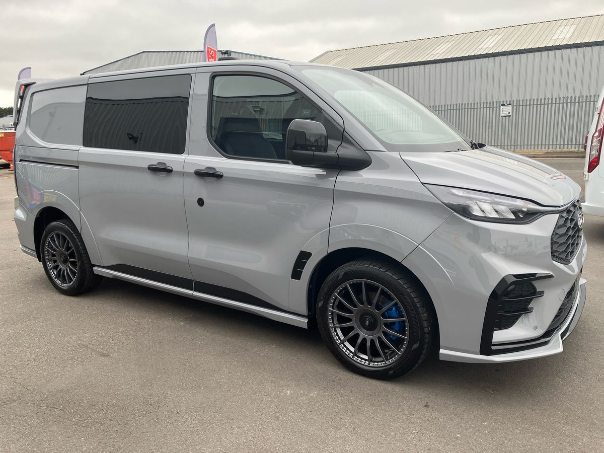 Used Ford Tourneo Custom 2025 for sale - 76272394: Photo 35