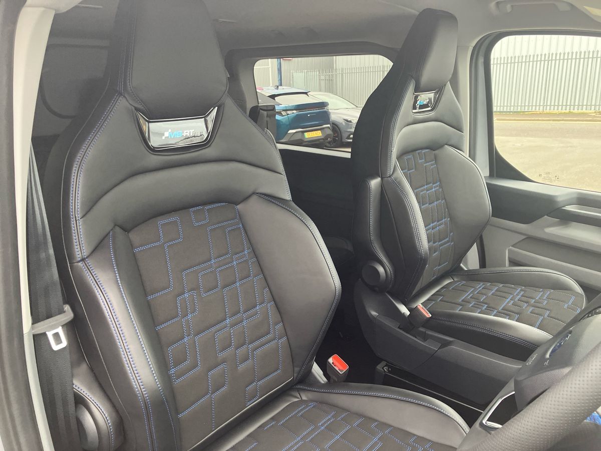 Used Ford Tourneo Custom 2025 for sale - 76272394: Photo 38