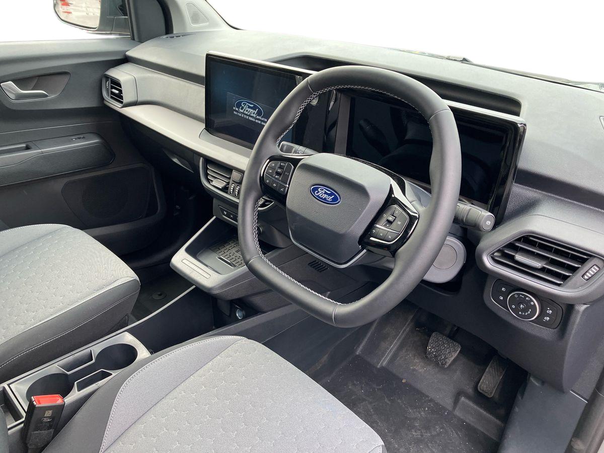 Used Ford Transit Courier 2026 for sale - 77872559: Photo 8