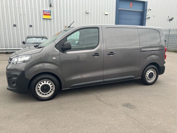 Used Vauxhall Vivaro 2022 for sale - 76219851: Photo 27