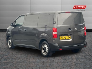 Used Vauxhall Vivaro 2022 for sale - 76219851: Photo 2