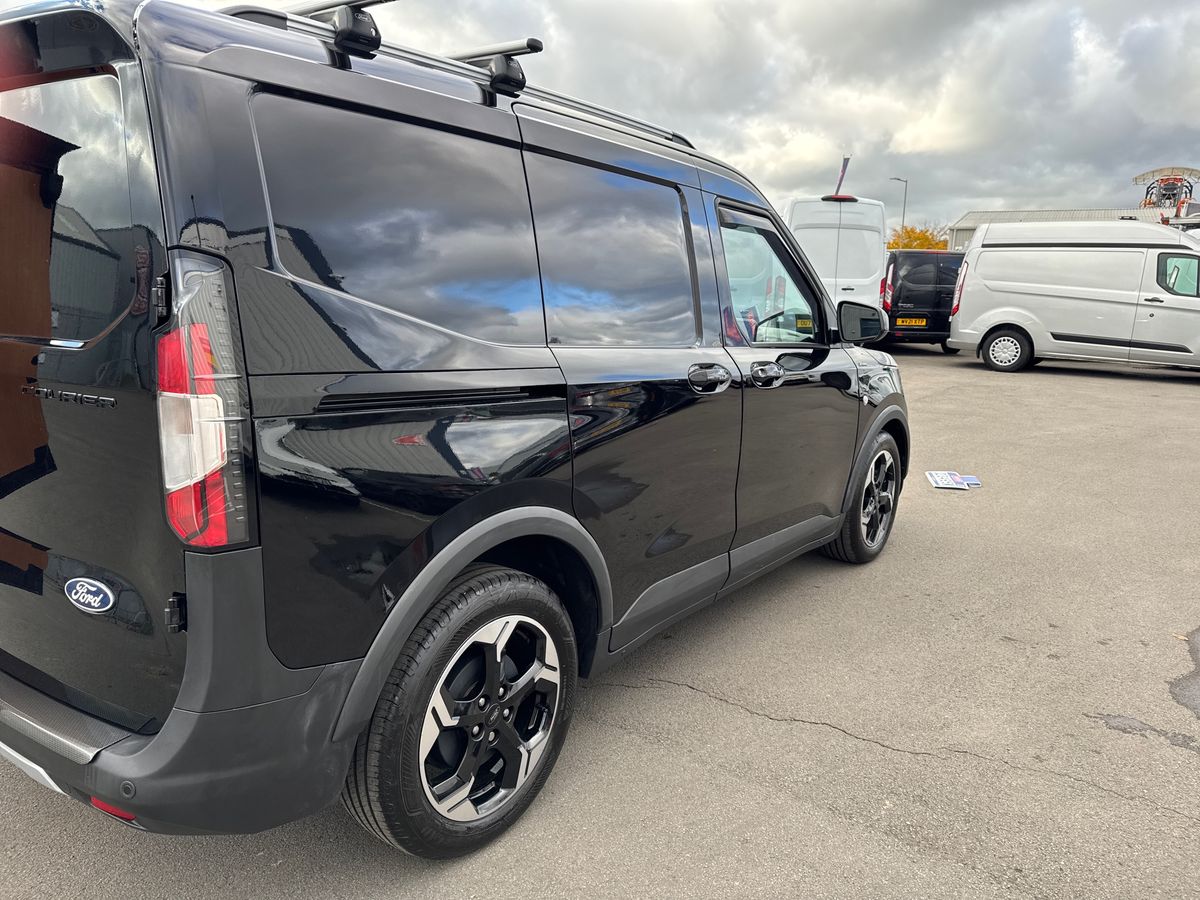 Used Ford Transit Courier 2025 for sale - 76263976: Photo 21