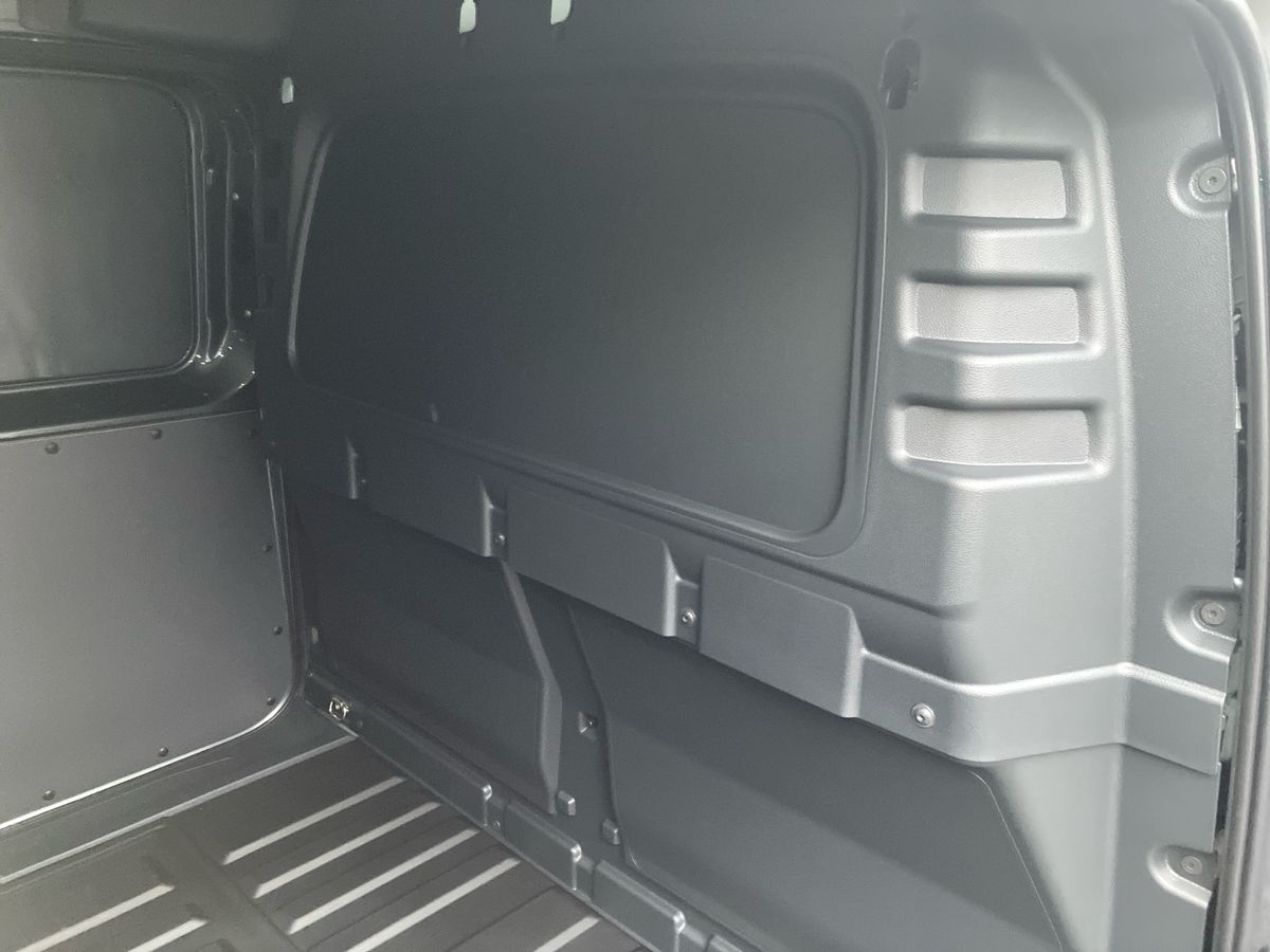 Used Ford Transit Connect 2025 for sale - 76969326: Photo 40