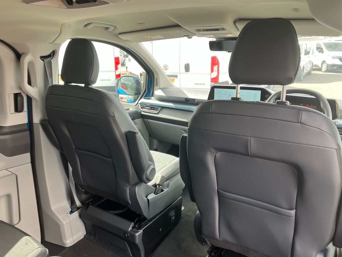 Used Ford Tourneo Custom 2025 for sale - 75824274: Photo 29