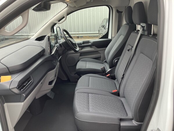 Used Ford Transit Custom 2025 for sale - 75355610: Photo 39