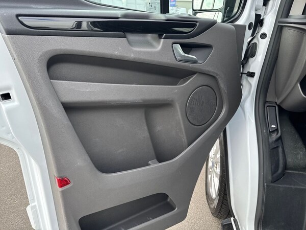 Used Ford Transit Custom 2023 for sale - 76288298: Photo 27