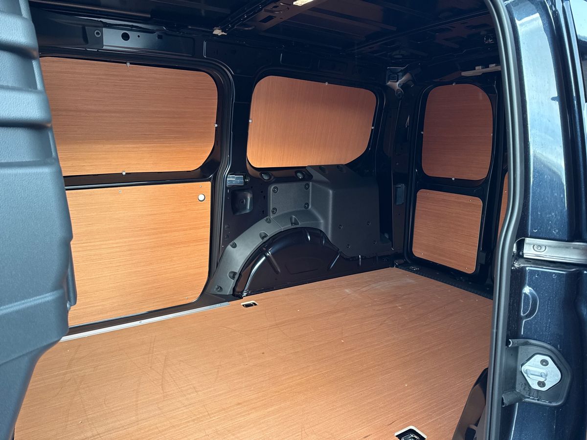 Used Ford Transit Connect 2025 for sale - 76807885: Photo 27