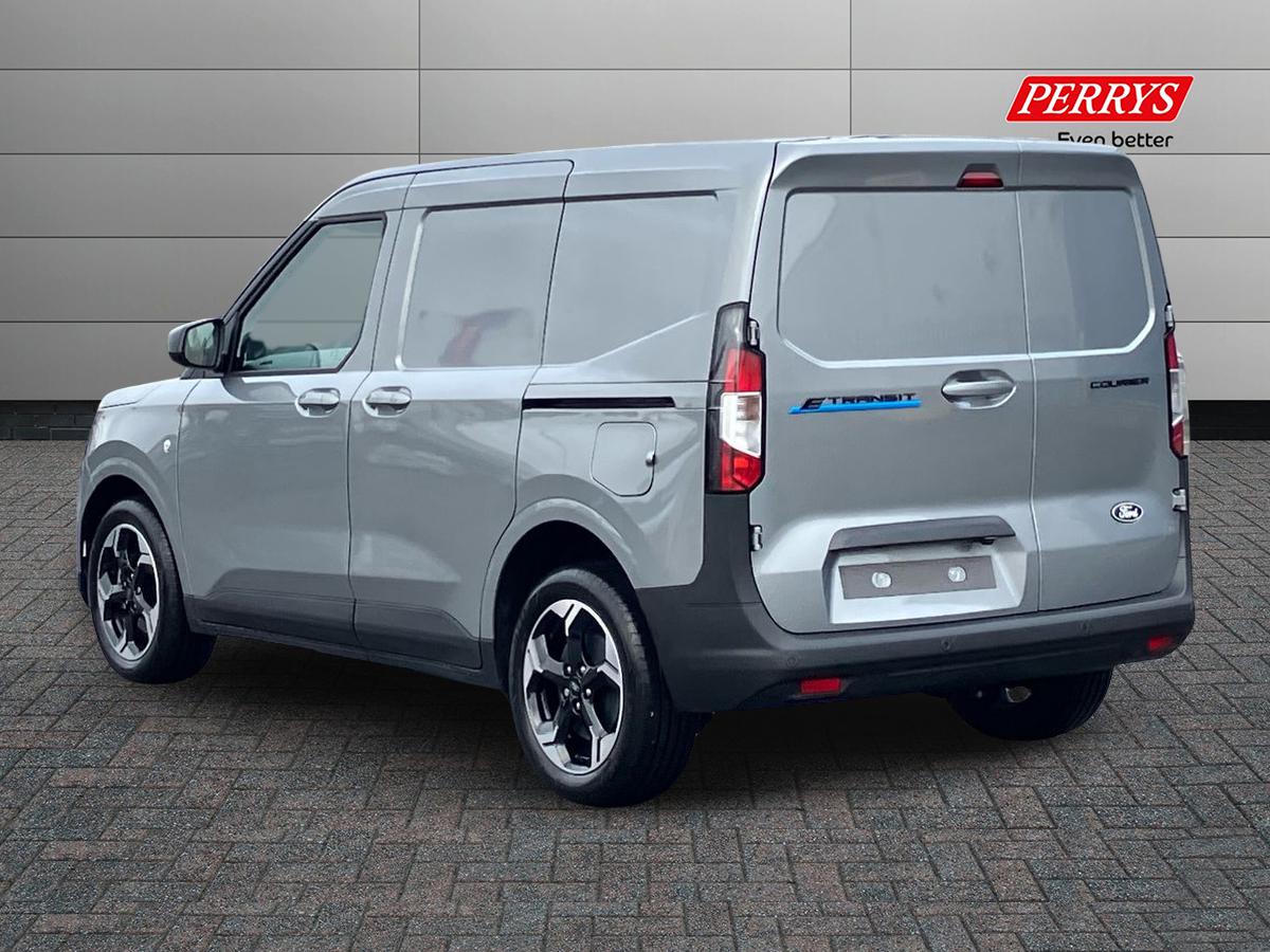 Used Ford Transit Courier 2026 for sale - 77743708: Photo 2