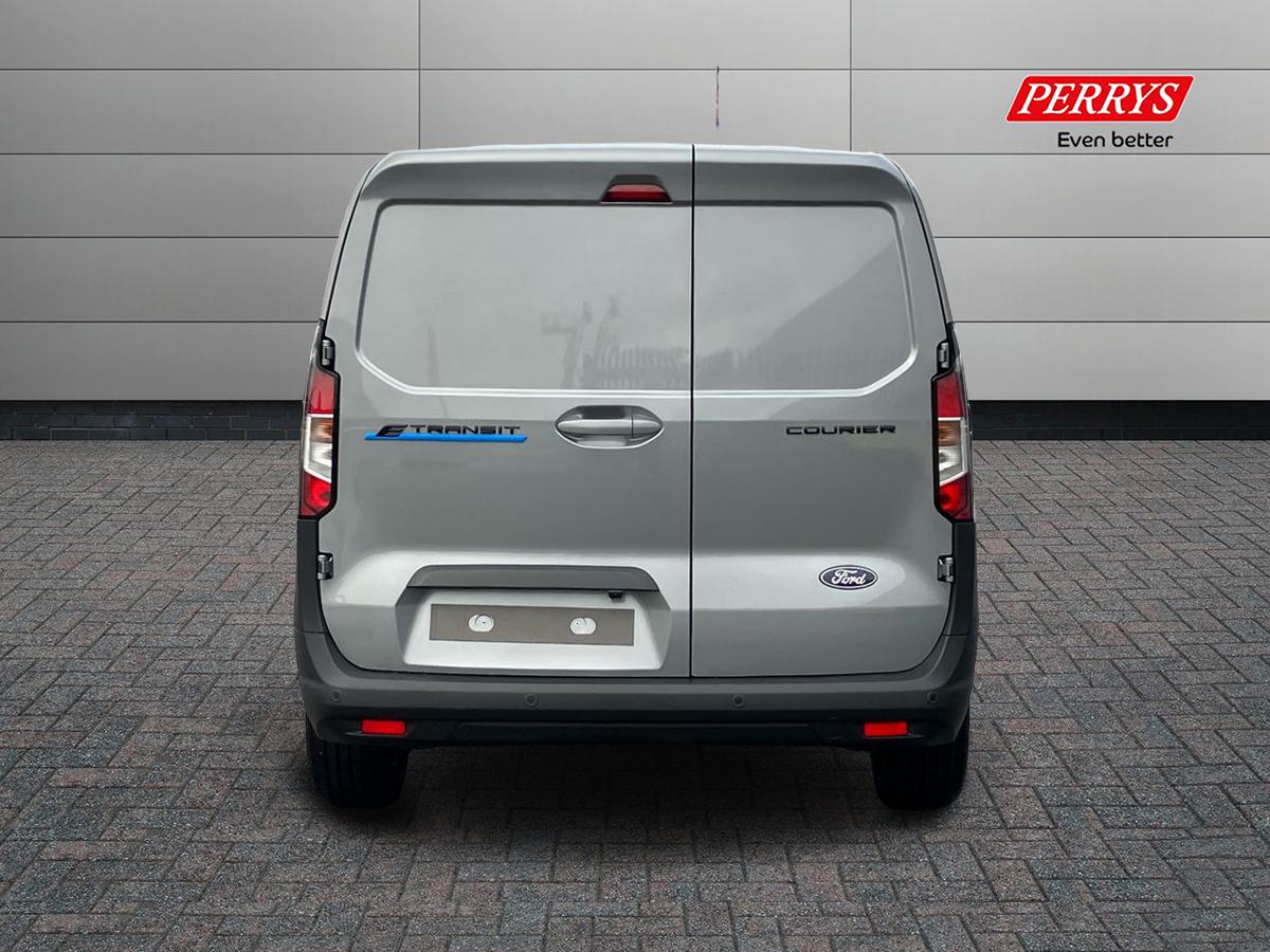 Used Ford Transit Courier 2026 for sale - 77743708: Photo 5