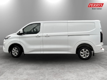 Used Ford Transit Custom 2024 for sale - 77432121: Photo