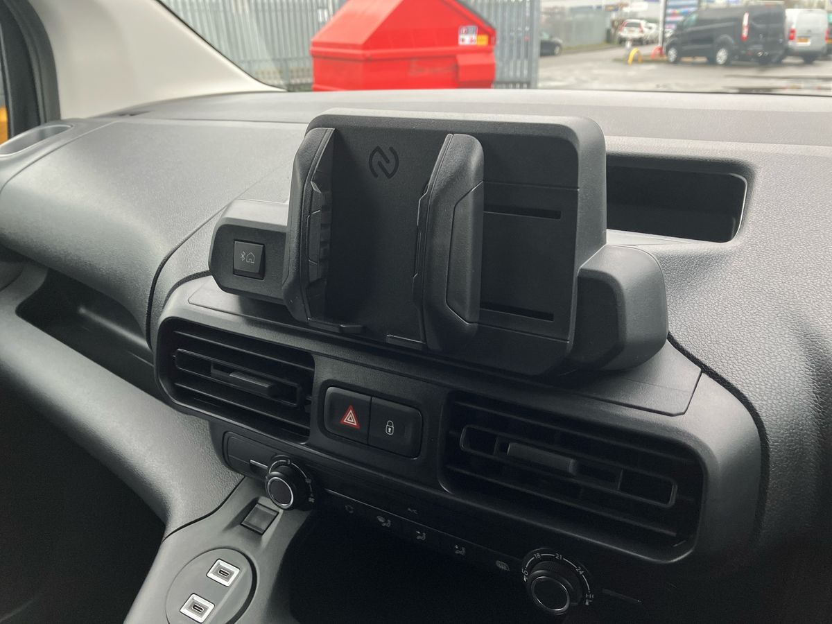 Used Peugeot Partner 2026 for sale - 76905700: Photo 10