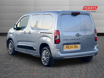 Used Peugeot Partner 2024 for sale - 77077566: Photo
