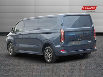 Used Ford Transit Custom 2025 for sale - 75355599: Photo 2