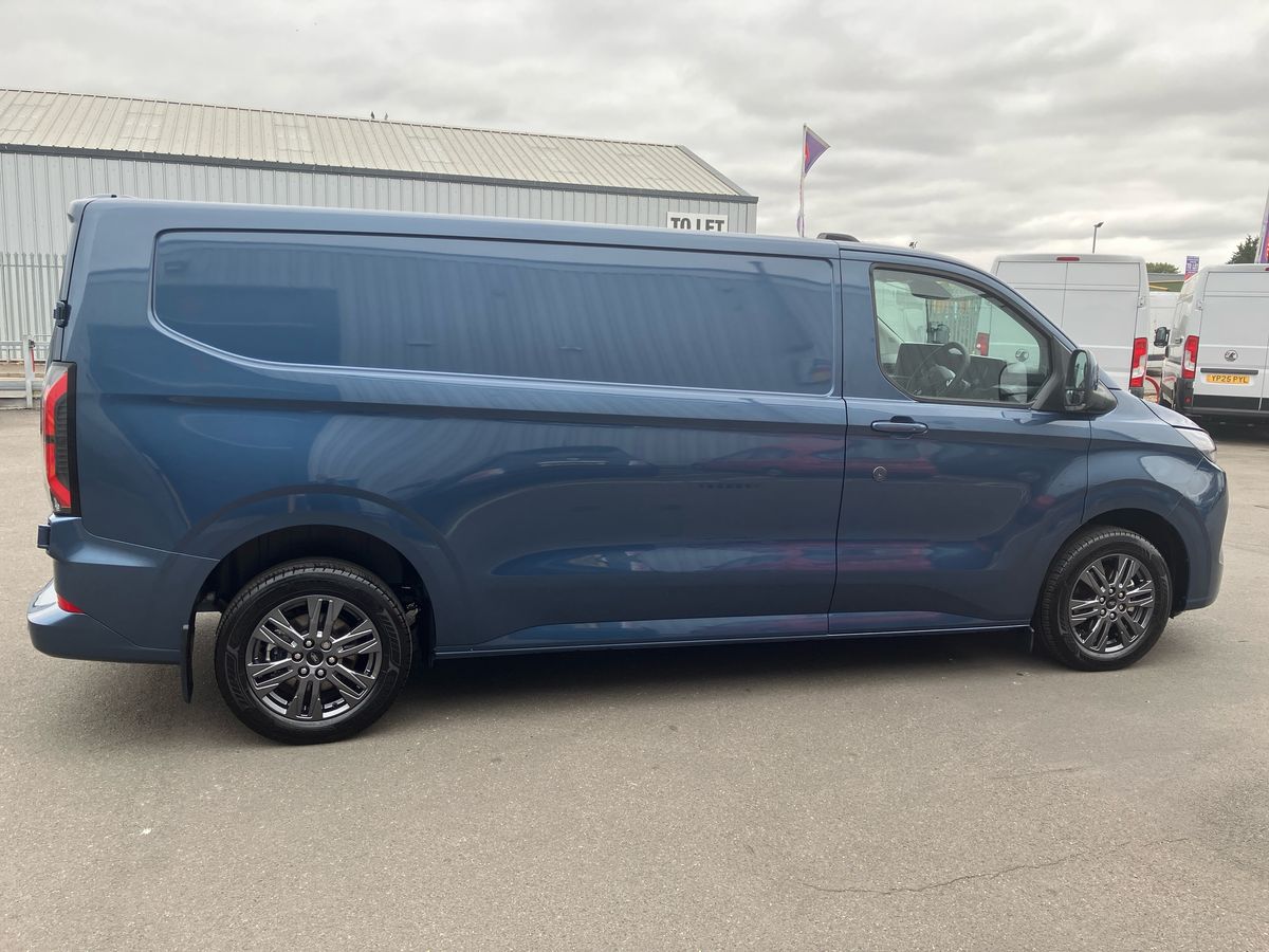 Used Ford Transit Custom 2025 for sale - 75355599: Photo 33