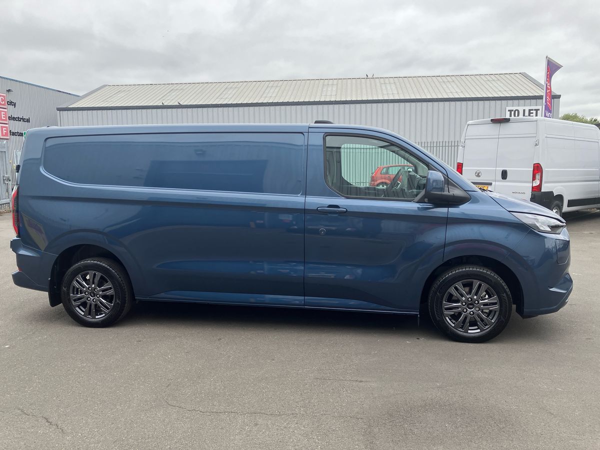Used Ford Transit Custom 2025 for sale - 75355599: Photo 34