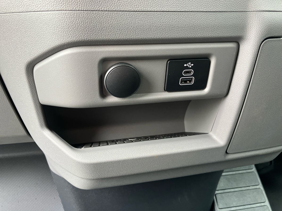 Used Ford Transit Custom 2025 for sale - 75355599: Photo 40