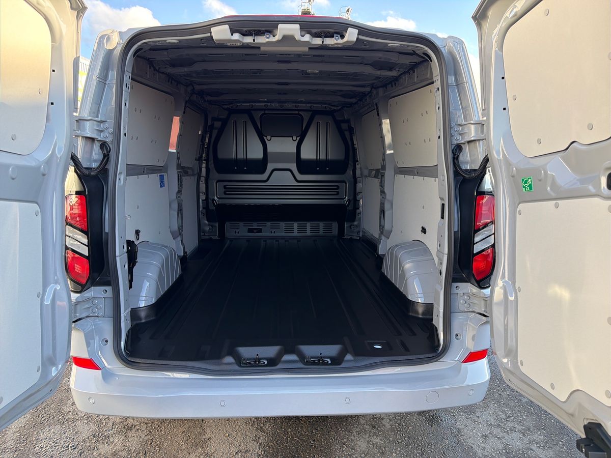Used Ford Transit Custom 2026 for sale - 77417773: Photo 17
