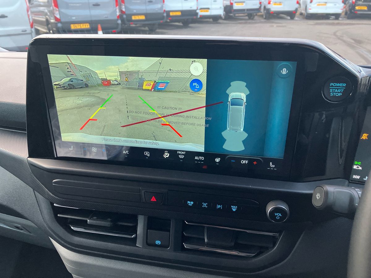 Used Ford Tourneo Custom 2025 for sale - 76748590: Photo 11