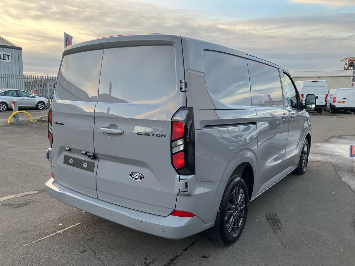 Used Ford Tourneo Custom 2025 for sale - 76748590: Photo 25