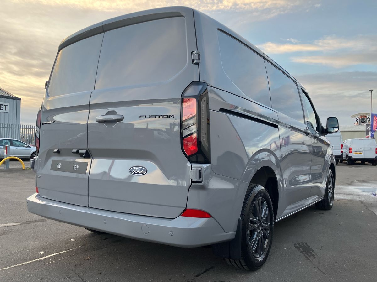 Used Ford Tourneo Custom 2025 for sale - 76748590: Photo 26