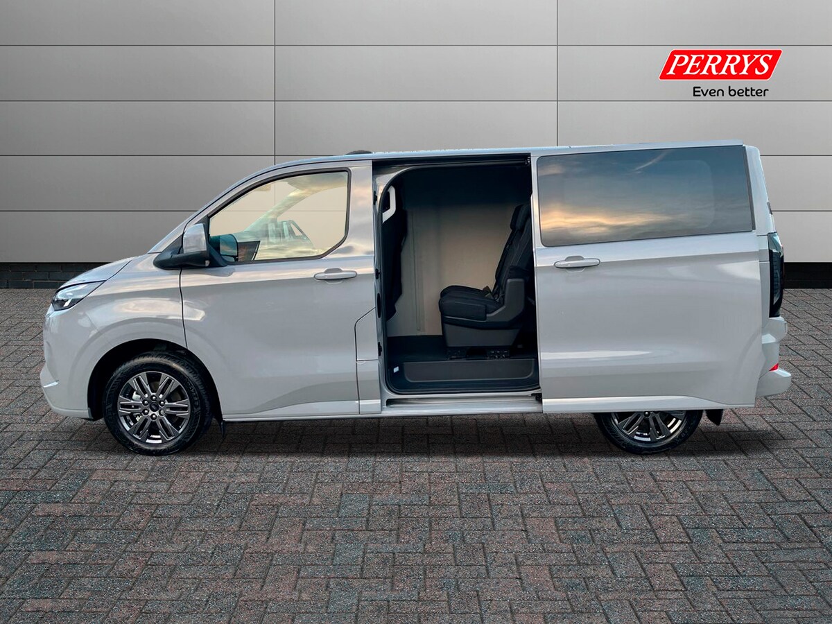 Used Ford Tourneo Custom 2025 for sale - 76748590: Photo 3