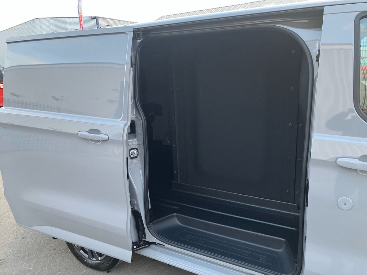 Used Ford Tourneo Custom 2025 for sale - 76748590: Photo 36