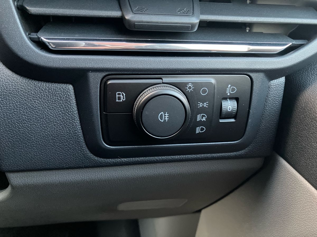 Used Ford Tourneo Custom 2025 for sale - 76748590: Photo 40