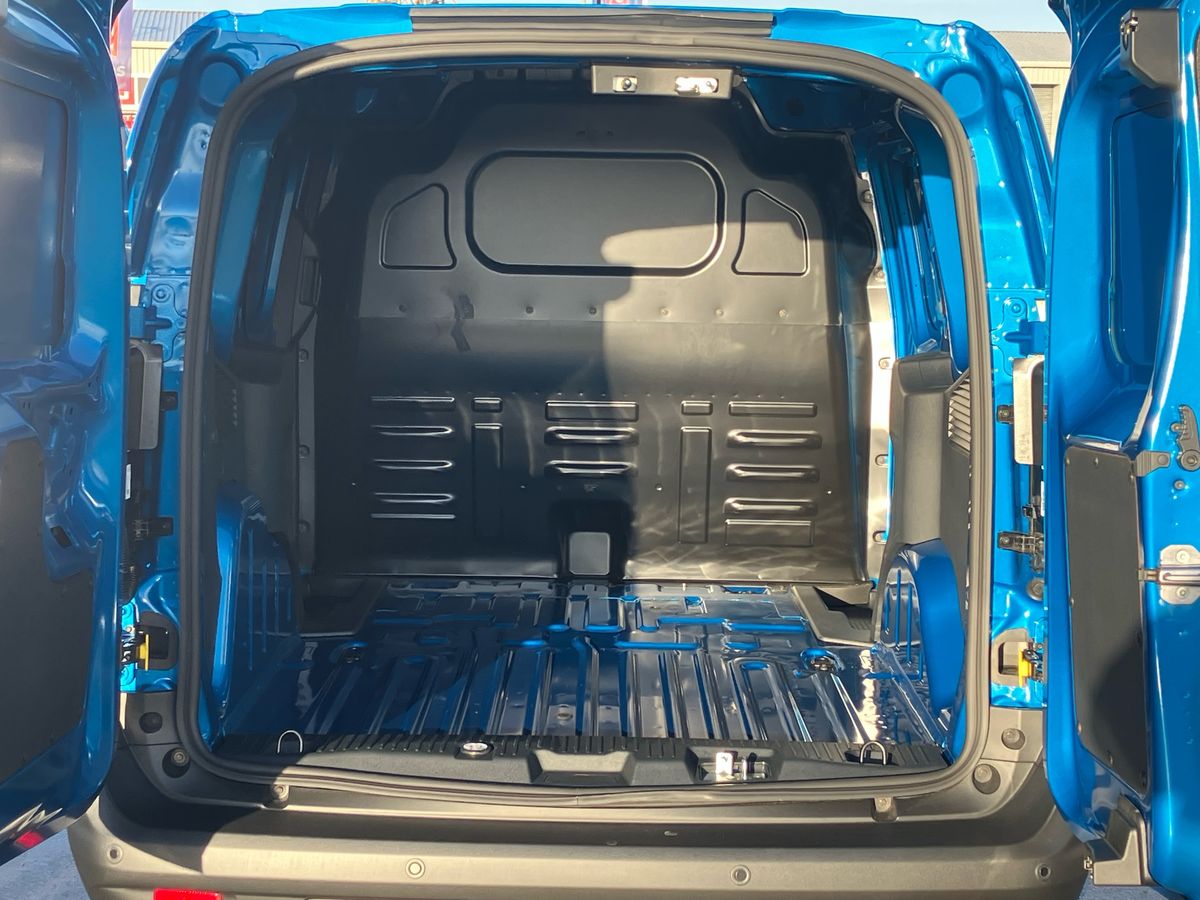 Used Ford Transit Courier 2026 for sale - 76905667: Photo 17