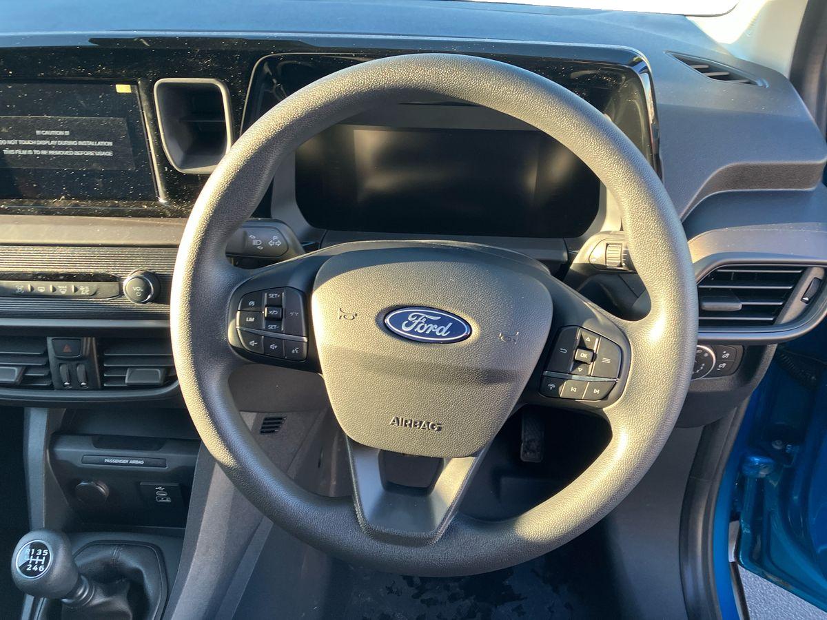 Used Ford Transit Courier 2026 for sale - 76905667: Photo 9